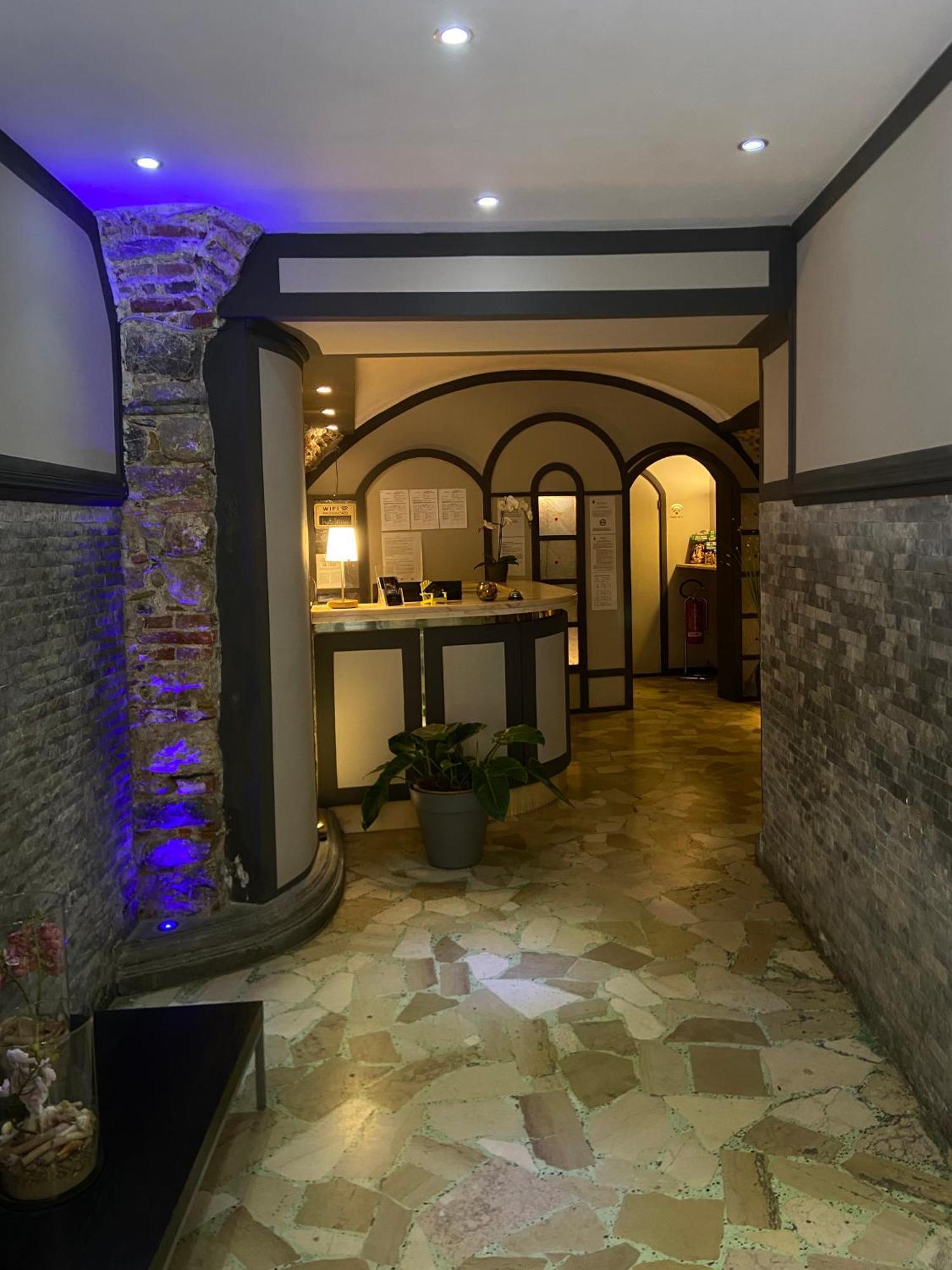 Hotel Pino Lerici Exterior foto