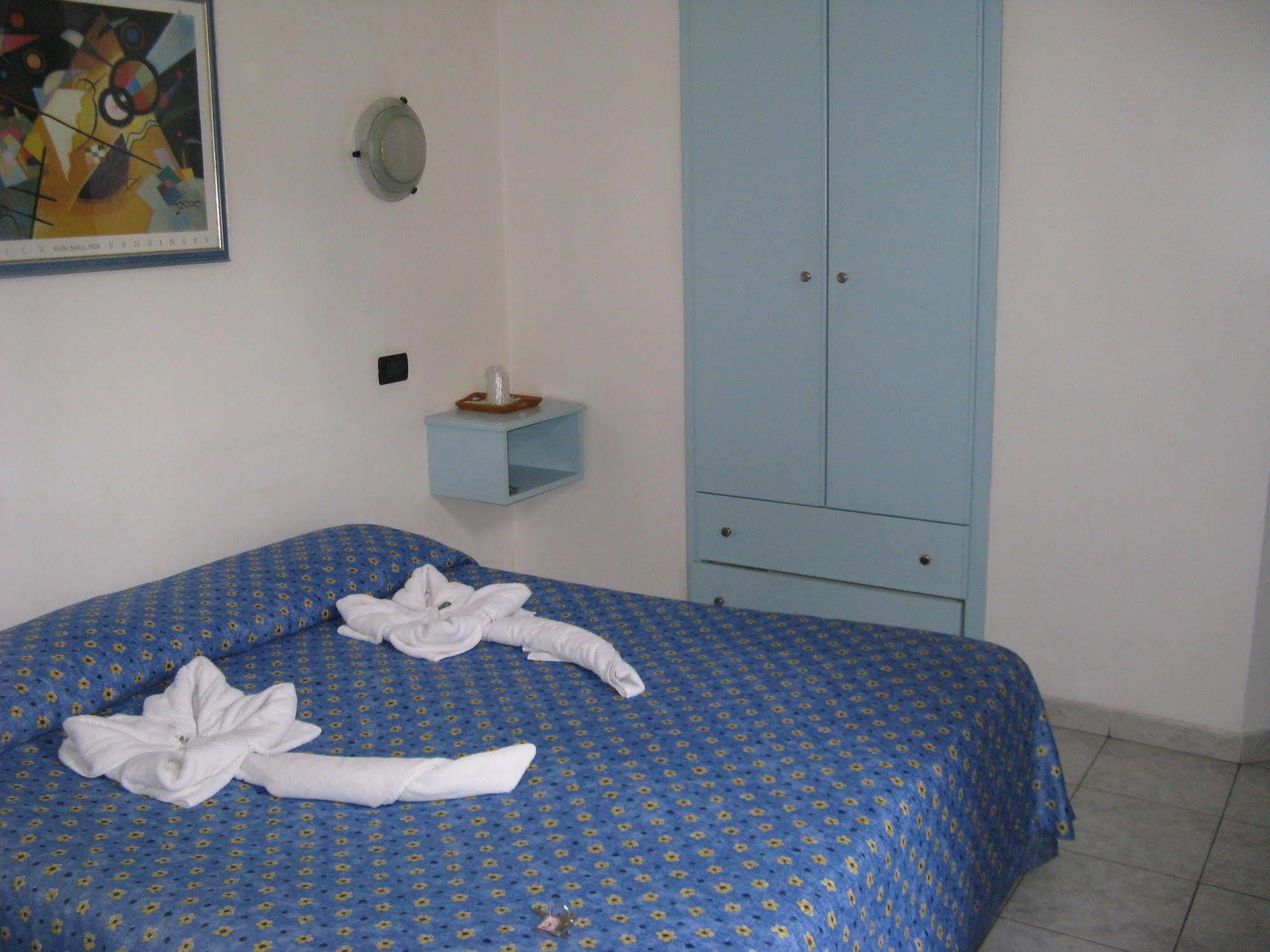 Hotel Pino Lerici Exterior foto