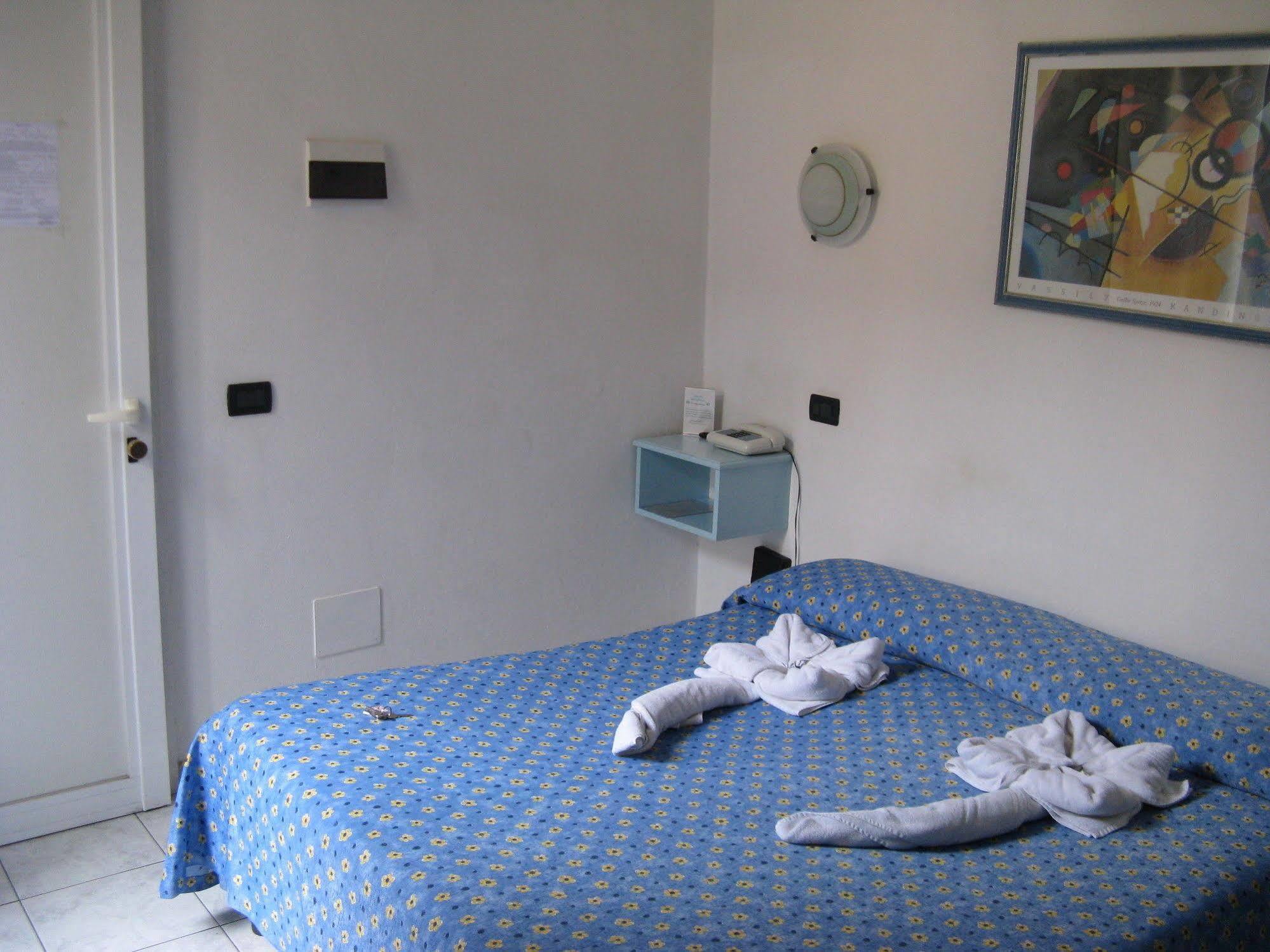 Hotel Pino Lerici Exterior foto